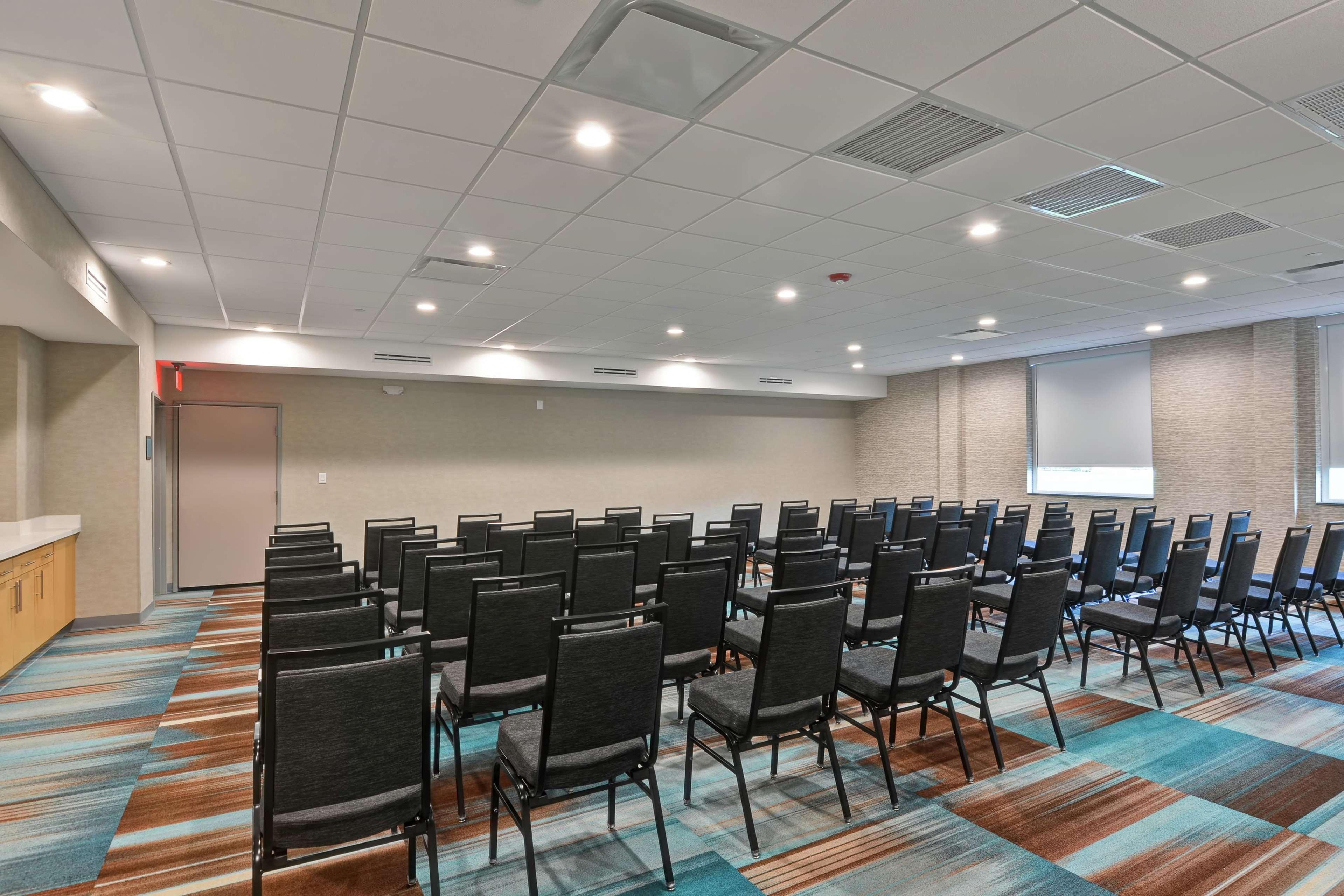 Home2 Suites By Hilton La Porte Esterno foto