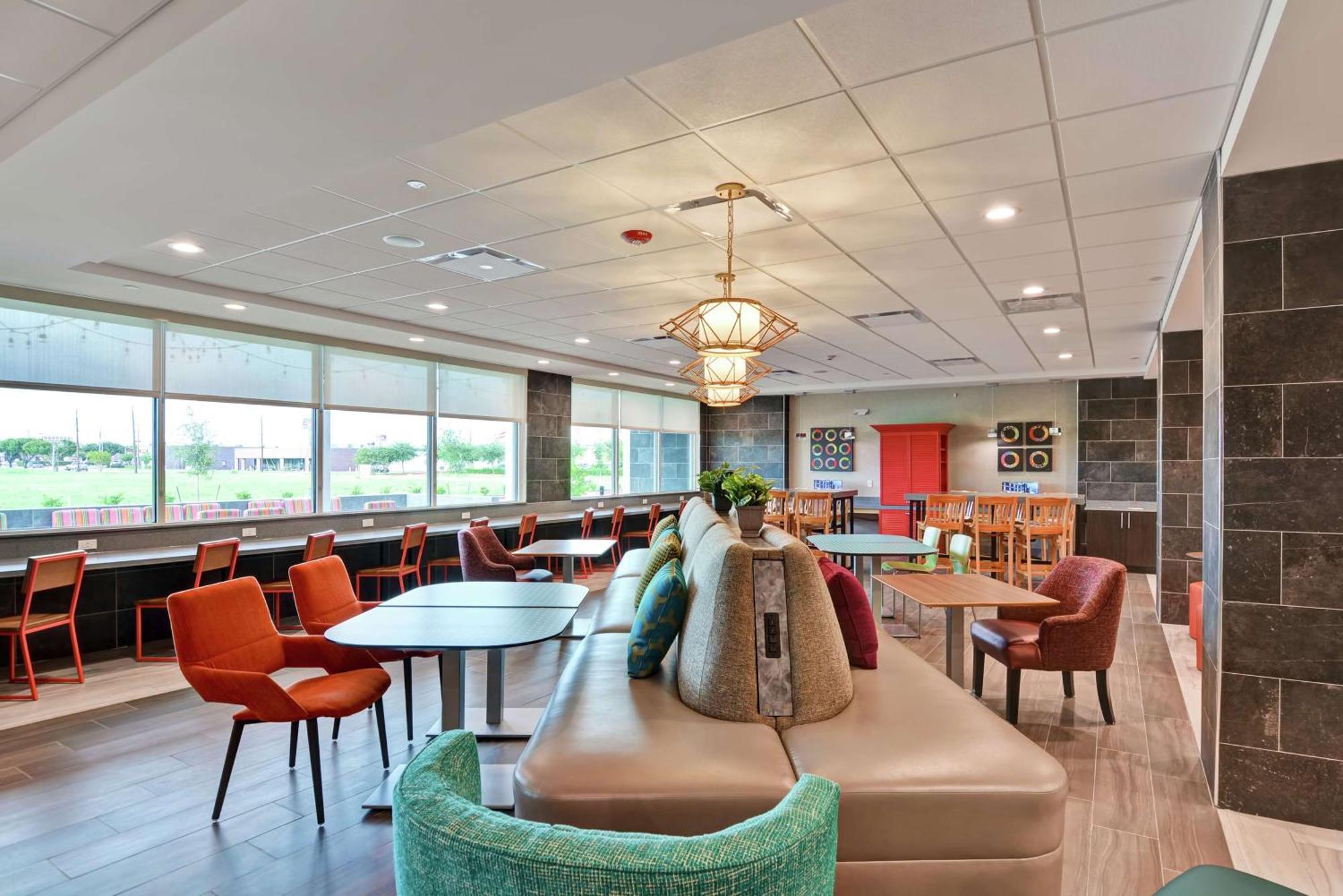 Home2 Suites By Hilton La Porte Esterno foto