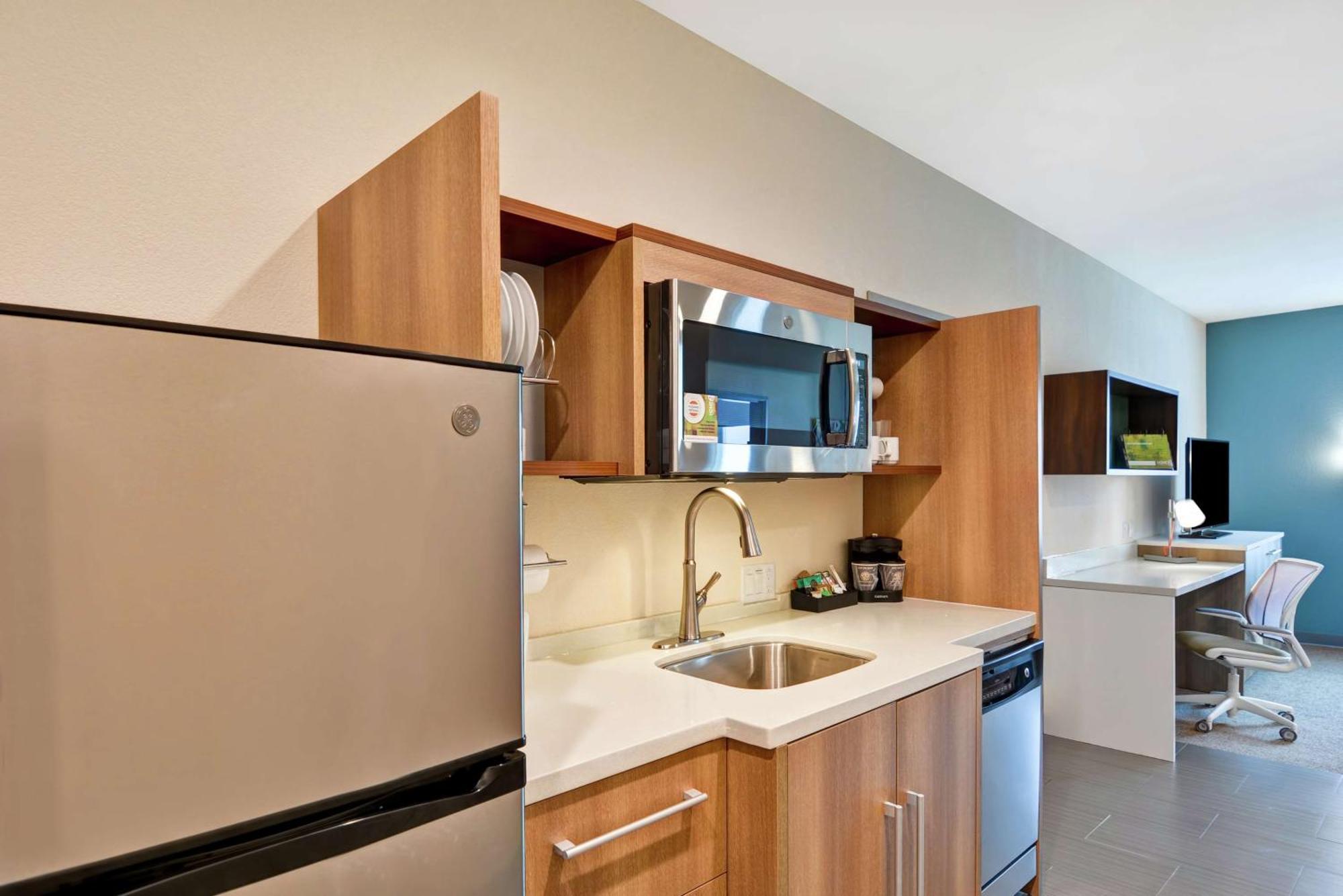 Home2 Suites By Hilton La Porte Esterno foto