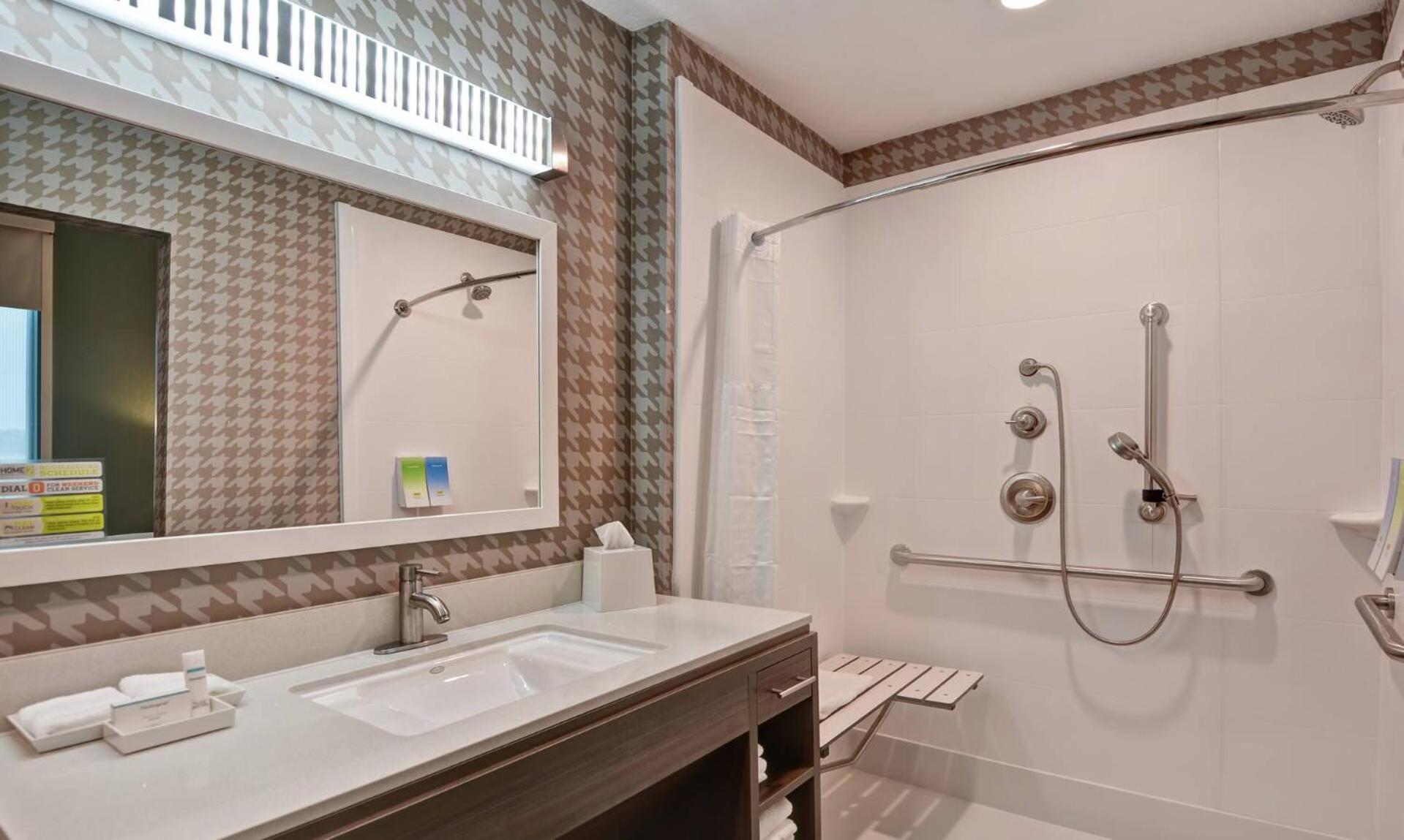 Home2 Suites By Hilton La Porte Esterno foto